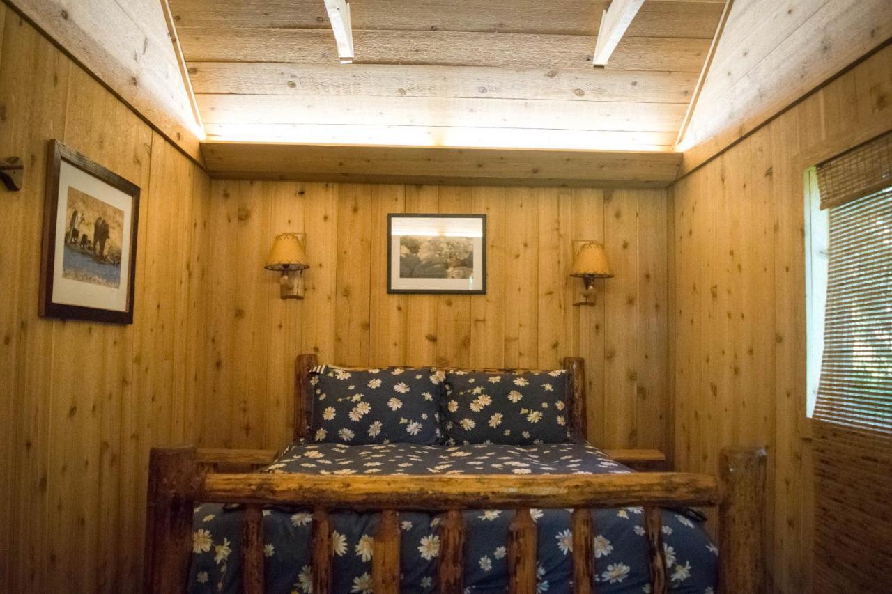 Silver Gate Lodging Cooke City Ngoại thất bức ảnh