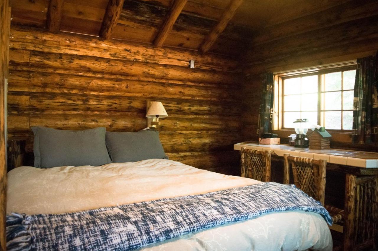 Silver Gate Lodging Cooke City Ngoại thất bức ảnh