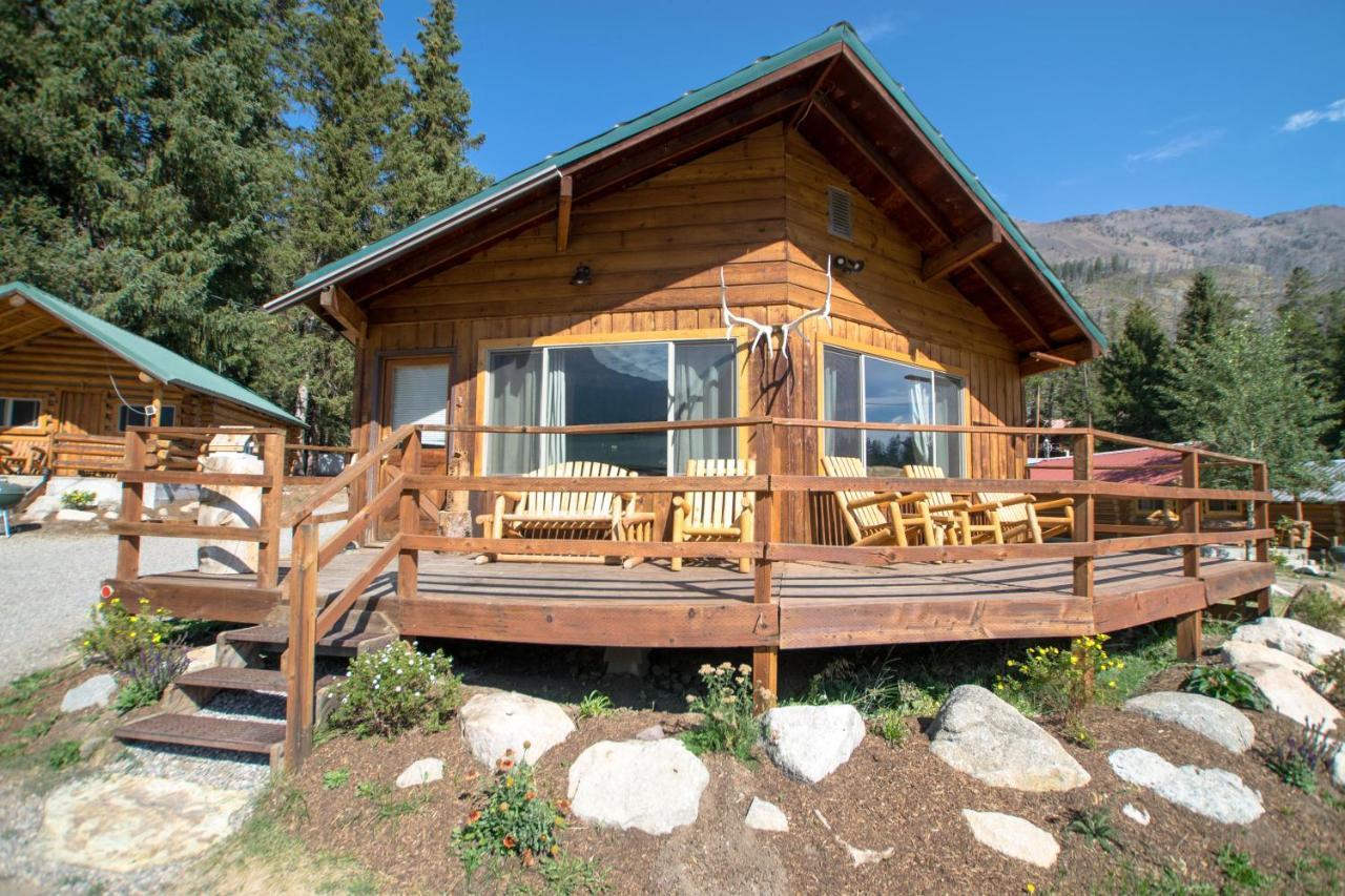 Silver Gate Lodging Cooke City Ngoại thất bức ảnh