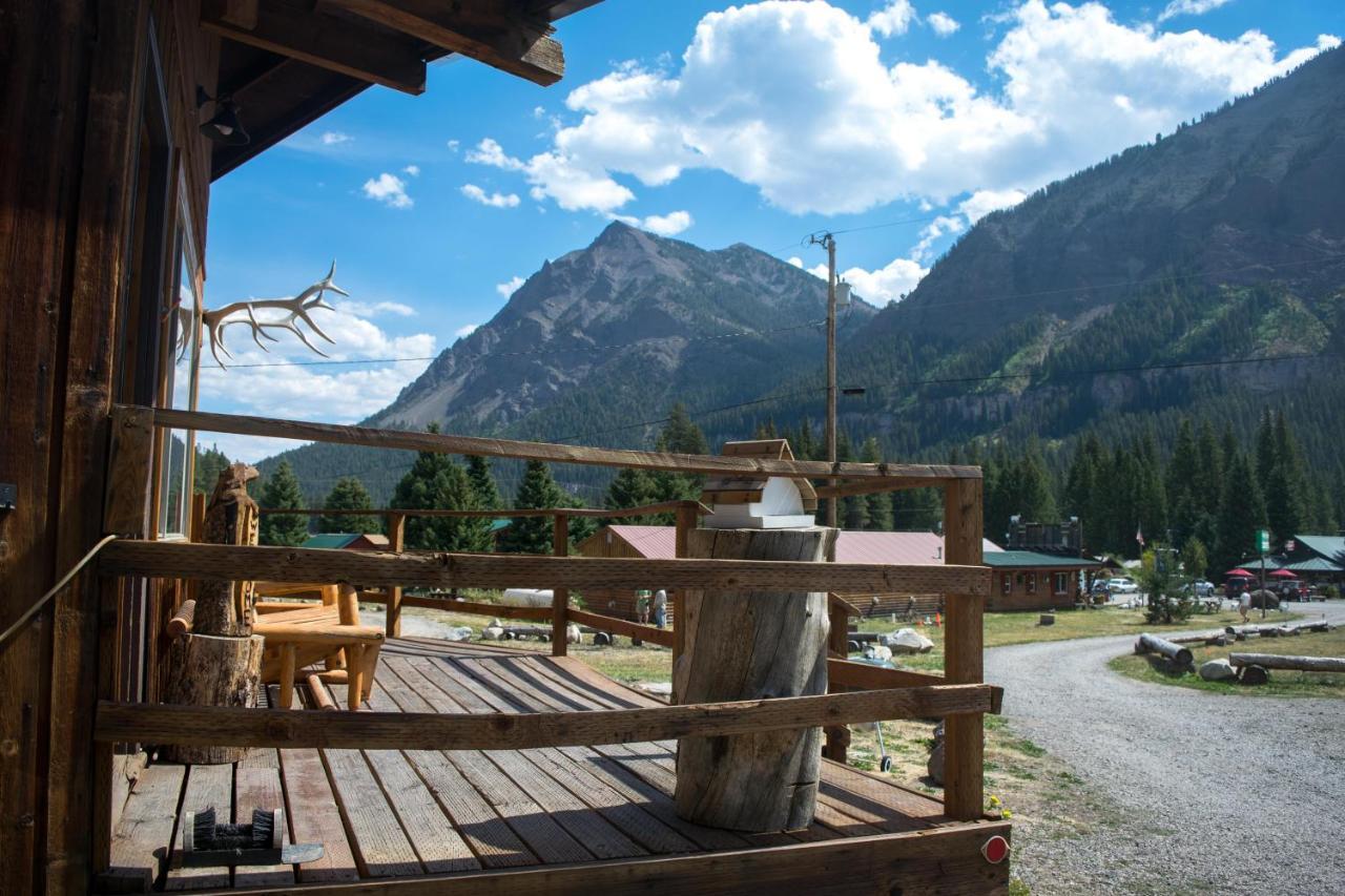 Silver Gate Lodging Cooke City Ngoại thất bức ảnh