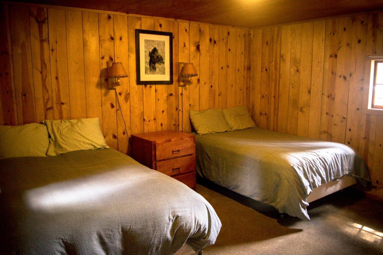 Silver Gate Lodging Cooke City Ngoại thất bức ảnh