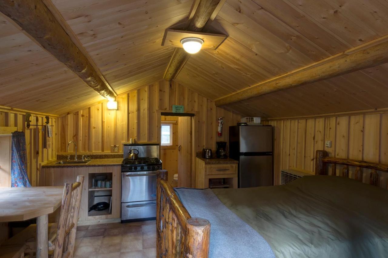 Silver Gate Lodging Cooke City Ngoại thất bức ảnh