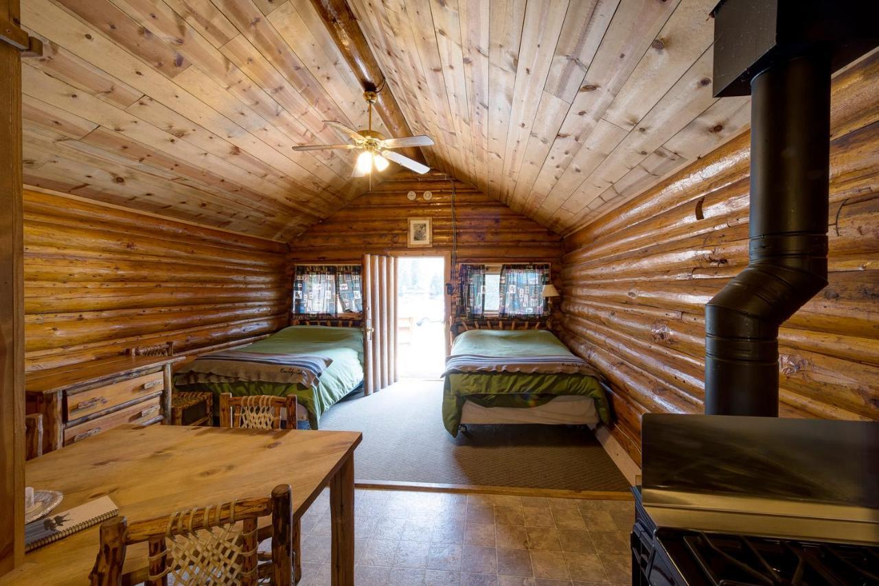 Silver Gate Lodging Cooke City Ngoại thất bức ảnh