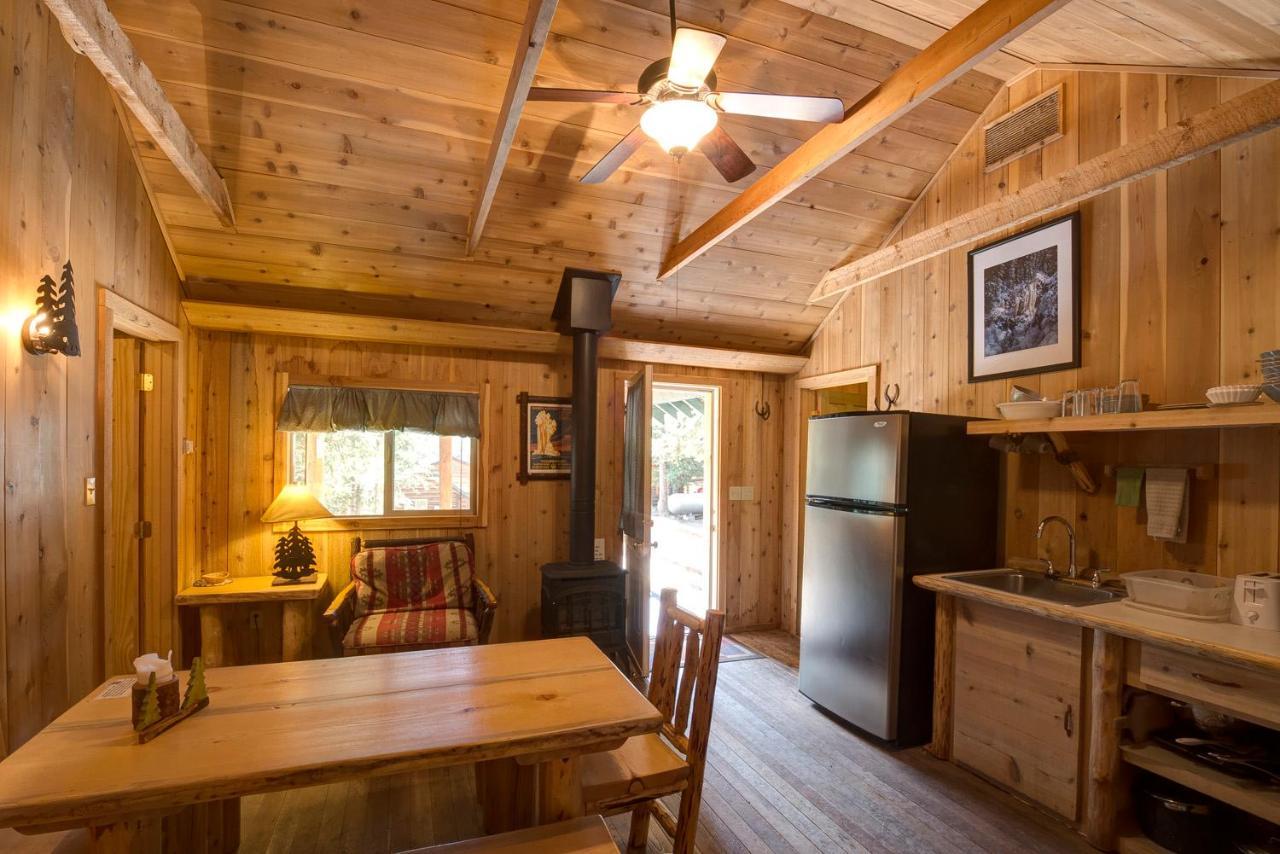 Silver Gate Lodging Cooke City Ngoại thất bức ảnh